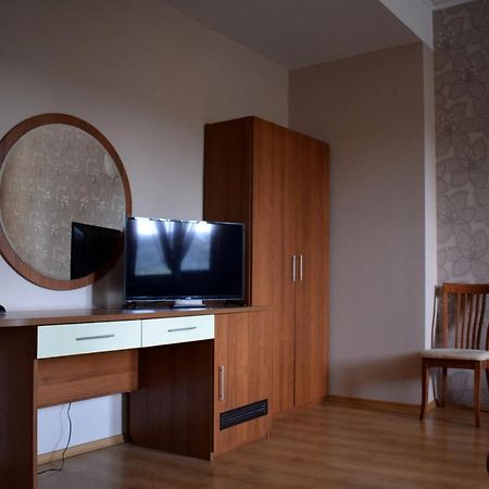 בנקיה Hotel Jeravna מראה חיצוני תמונה